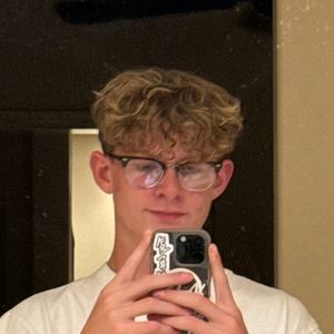 Meet your Posher, Chase